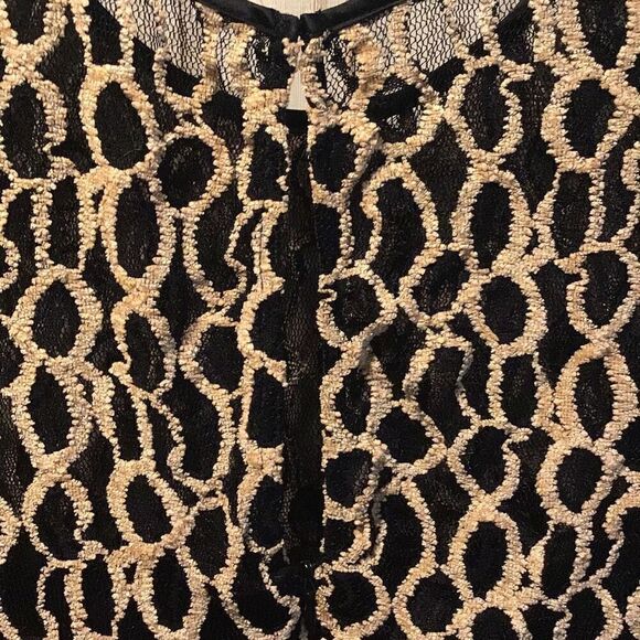 Dress by Kataya black mesh with tan overlay pattern ladies size 16 - Picture 5 of 9